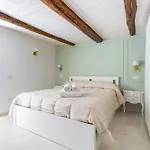 Umberto's Nest At Toledo Апартаменты Неаполь