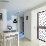 Апартаменты Umberto's Nest At Toledo Неаполь